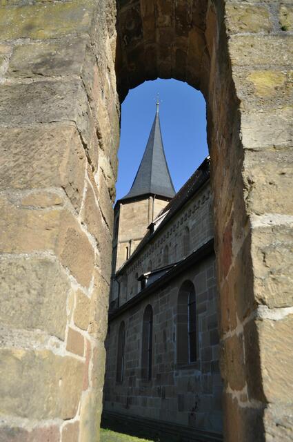 Von der Johanneskirche gings dann weiter zum Weinberg. | Foto: Daniela Somers