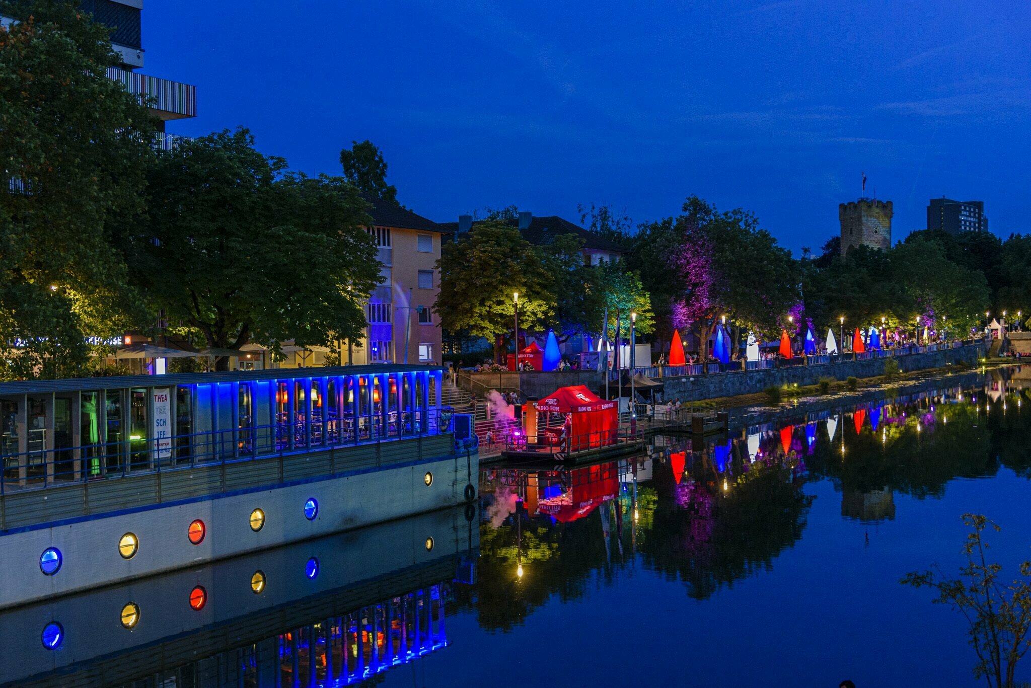 Surfwelle & Lasershow: Lichterfest Heilbronn - Heilbronn