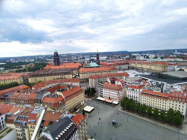 Unter uns der große Neumarkts-Platz | Foto: sigischlottke