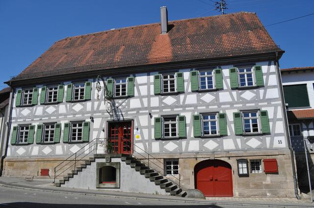 Leider sind keinerlei Informationen zur Geschichte des Hauses zu finden. | Foto: Daniela Somers