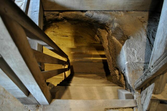 So, jetzt gehts die schmalen Stufen wieder nach unten. | Foto: Daniela Somers