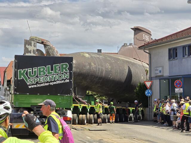 An einigen Stellen war Millimeterarbeit gefragt.  | Foto: Heidrun Rosenberger