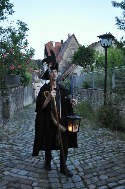 Viele Geschichte hören wir bei unserem Gang durch die Gassen der Altstadt. | Foto: Daniela Somers