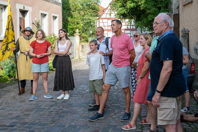 Am Eingang zu den Vereinsräumen.  | Foto: Christiana Kunz