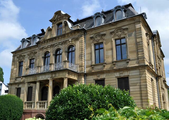 Eine prachtvolle Villa. Heute wird sie als Büro-Gebäude genutzt. | Foto: Daniela Somers