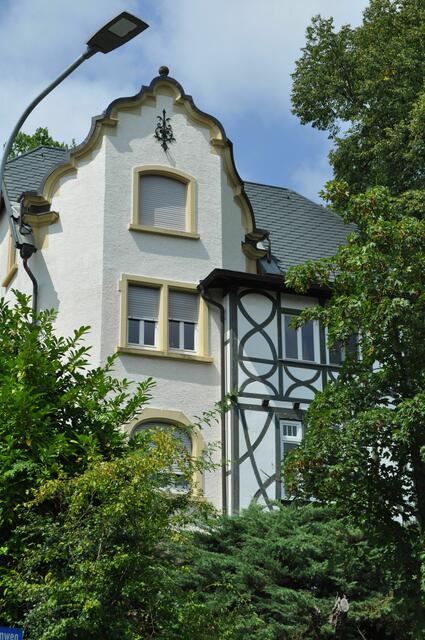Eine schöne Villa auf meinem Weg. | Foto: Daniela Somers