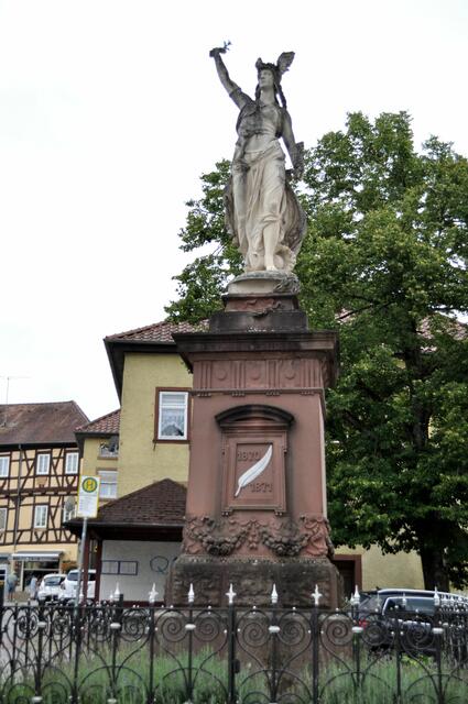 Kriegerdenkmal Germania | Foto: Daniela Somers