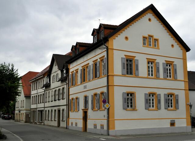 Das Schmitthennerhaus. Es ist das Geburtshaus des Dichters und Theologen
Adolf Schmitthenner. Er war Pfarrer in Neckarbischofsheim von 1883 bis 1893. | Foto: Daniela Somers