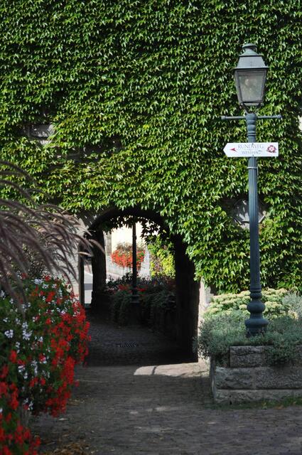 Der Durchgang. Hier war früher schon ein Stadttor. Das Mainzer Tor. | Foto: Daniela Somers
