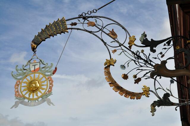 Schild vom Gasthaus "Zur goldenen Sonne" | Foto: Daniela Somers