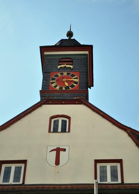 Rathausuhr. Die kämpfenden Böcke haben mich an die Rathausuhr in Heilbronn erinnert. | Foto: Daniela Somers