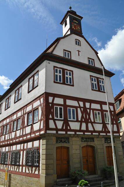 Das Rathaus. 1926 wurde das Fachwerk, das noch vom 16. Jahrhundert stammt, wieder freigelegt. | Foto: Daniela Somers