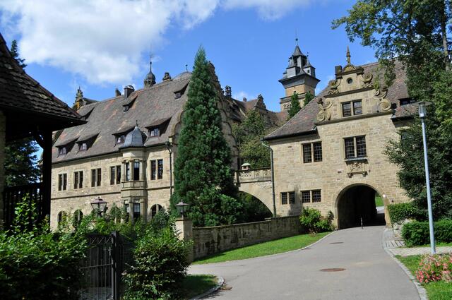 Schloß (große Scheuer), Bergfried und Torhaus | Foto: Daniela Somers