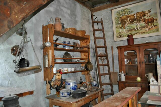 Ein kleines Museum mit allem Möglichen was es früher so gab. | Foto: Daniela Somers
