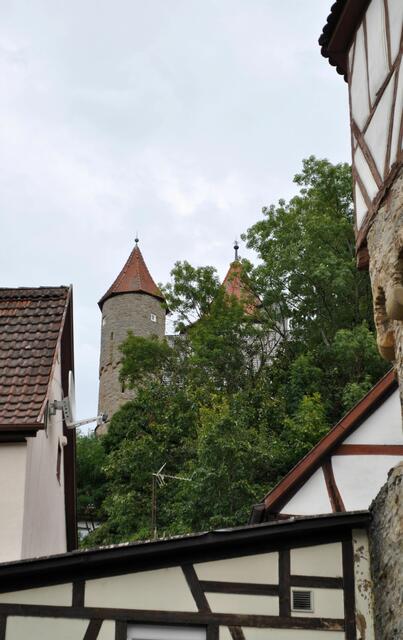 Steht man am Hexenturm sieht man Türme am Schlossberg. Sie gehören zur alten Burg, bzw. jetzigem Schloss. | Foto: Daniela Somers
