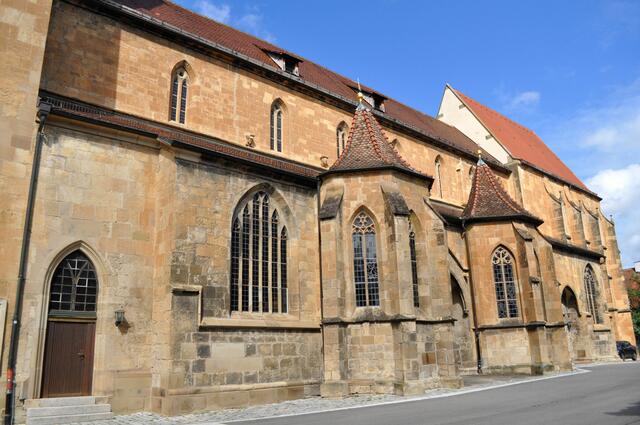 Die Kapellen an der Südseite der Bartholomäuskirche. | Foto: Daniela Somers