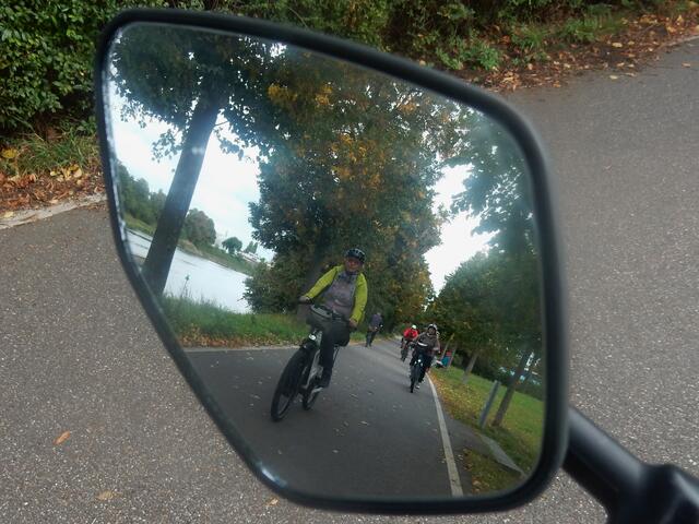 Ein Blick zurück - kommen alle | Foto: E. Rosendorf
