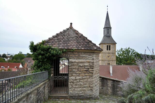 Ob das mal ein Wachhäuschen war? | Foto: Daniela Somers