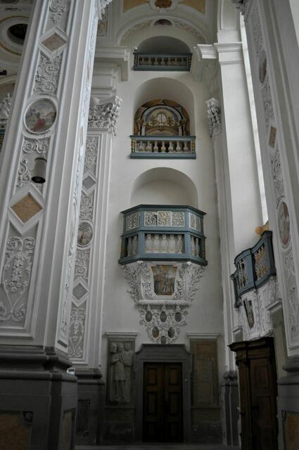 Blick ins Seitenschiff. | Foto: Daniela Somers
