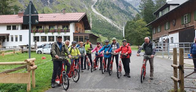 Tag 3: einige weckten Kindheitserinnerungen ... auf dem Roller ging's zurück nach Oberstdorf | Foto: privat Sibylle Tröber