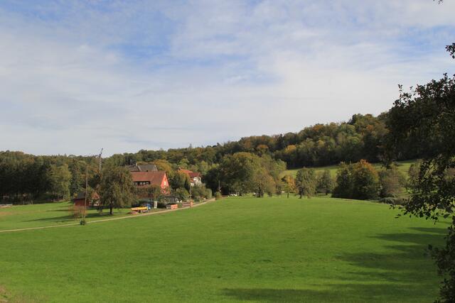 da hoch dann sind wir wieder am Auto | Foto: Ralf Röser