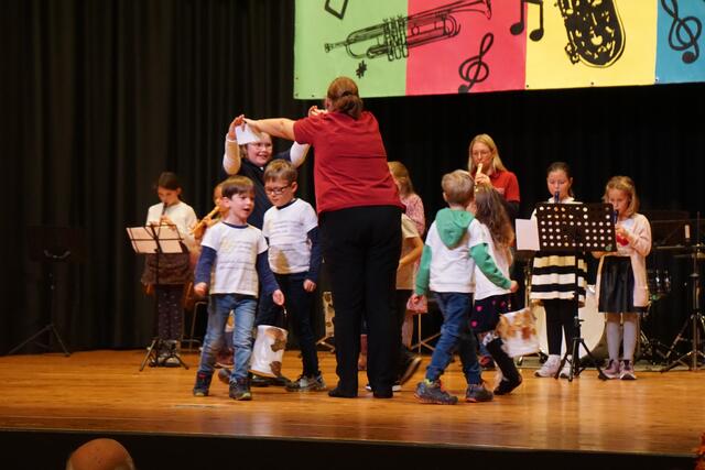 Musikalische Früherziehung und Blockflötenkinder der Stadtkapelle Lauffen a.N. | Foto: Bk