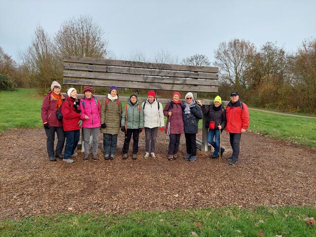 Die Kletterbank im schönen Amorbacher Park , die auch unsere Jüngste nicht bezwingen konnte. | Foto: Foto privat