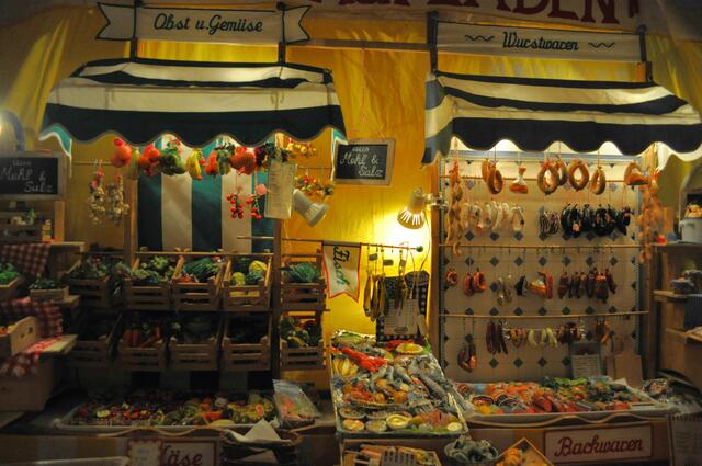 An diesem Stand ist alles aus Salzteig. Unglaublich wie klasse das gemacht ist. | Foto: Daniela Somers