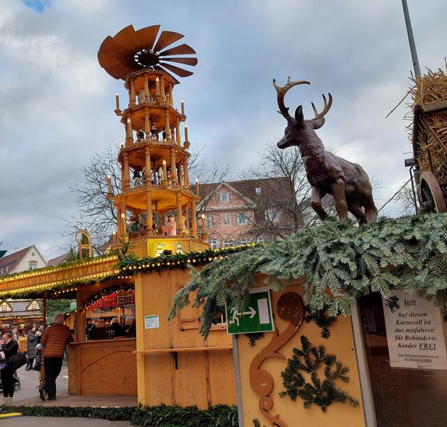 Die wunderschöne Pyramide krönt den Marktplatz. | Foto: Foto privat
