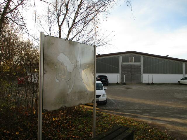 Erstes Highlight, der Reiterhof, so viele Pferde  | Foto: Wandern Gaby Erich