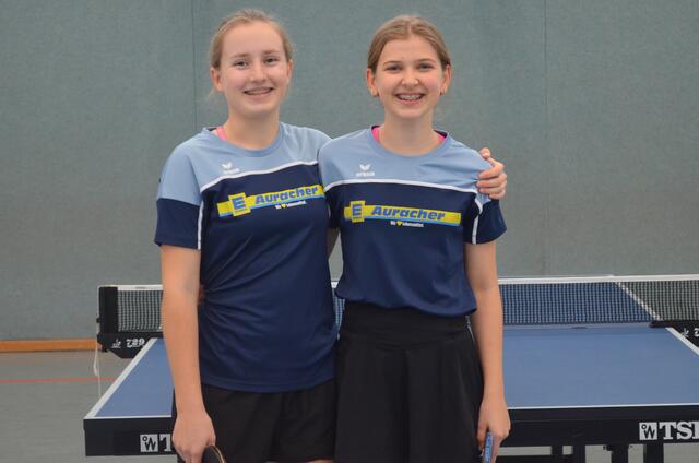 diese zwei Mädels mischen die Bezirksliga (zweiter) der U19w auf | Foto: E.Rosendorf