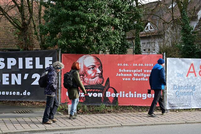 Die Festspiel werfen ihre Schatten vorraus. | Foto: Michael Harmsen
