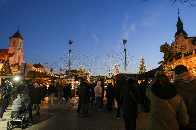 Markt zur blauen Stunde | Foto: Ulrich Seidel