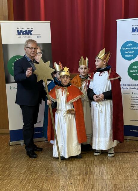 Philipp, Jonas, Felix und Simon beim VdK Neujahrsempfang. | Foto: Marianne Köhler