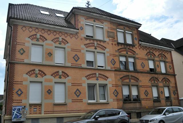 Klingenberger Str. 153/ 155. Das Doppelhaus wurde 1902 erbaut nach den Plänen von August Mogler | Foto: Daniela Somers