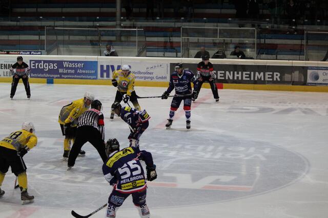 27.10.2017 Eisbären gegen Zweibrücken Hornets | Foto: Sandra Martines