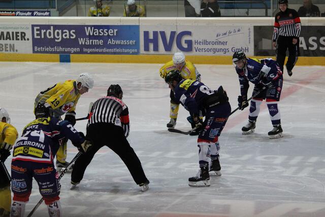 27.10.2017 Eisbären gegen Zweibrücken Hornets | Foto: Sandra Martines