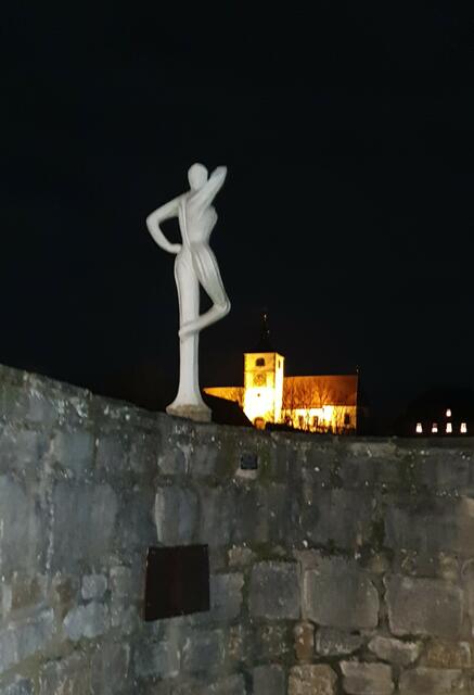 "Die Schauende" ... Teil des Skulpturenwegs. | Foto: privat Sibylle Tröber