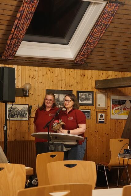 Geburtstagsständchen für Orchestersprecherin Sabrina Ferreira | Foto: Buck