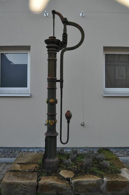 Einer der vielen Pumpbrunnen in Pleidelsheim | Foto: Daniela Somers