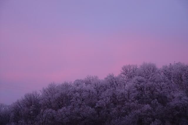 Ein beeindruckendes Morgenrot (ohne Filter oder Bearbeitung!) vor einmaliger Kulisse | Foto: J. Ditting