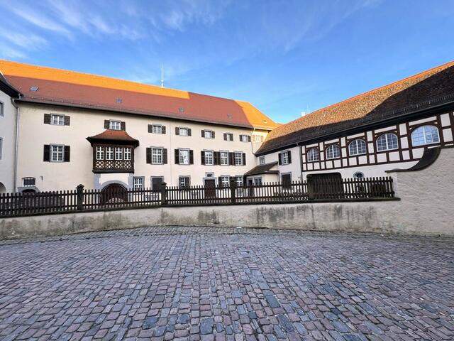 Wie heißt dieses Gebäude
Wormser Hof | Foto: Heide Böllinger aus Bad Friedrichshall