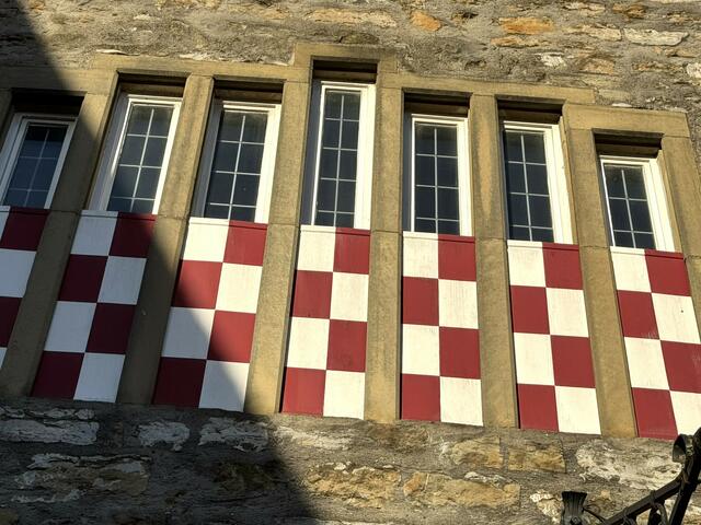 Wo gibt es diese Fenster
Steinhaus | Foto: Heide Böllinger aus Bad Friedrichshall