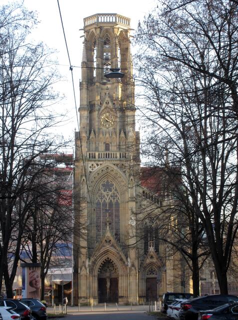 Johanneskirche am Feuersee. Die im Krieg abgebrochene Spitze wurde nicht wieder aufgebaut, als Mahnmal gegen den Krieg gilt die "Kirche ohne Spitze" | Foto: WandernGabyErich