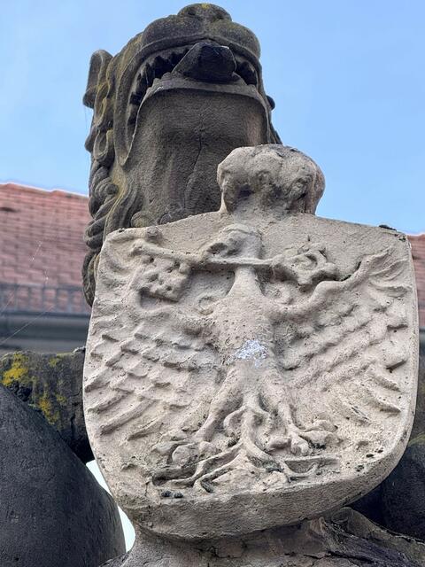 Wo finden wir dieses Motiv
Löwenbrunnen | Foto: Heide Böllinger aus Bad Friedrichshall