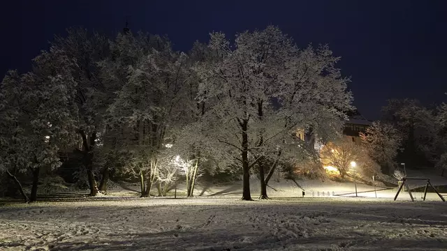 Neuensteiner Park 2 | Foto: Heinrich Brehm