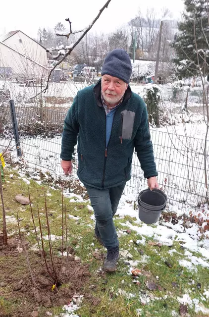 Hermann Frisch, Naturschutzwart der Ortsgruppe hatte alles im Griff | Foto: Carina Kurz