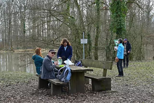 Pause am Annasee. | Foto: Michael Harmsen