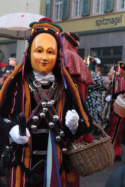 Fransenkleid | Foto: Sandra Martines