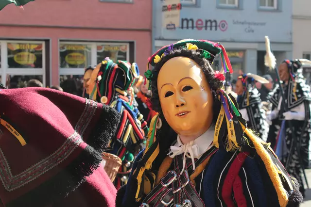 Fransenkleid  | Foto: Sandra Martines